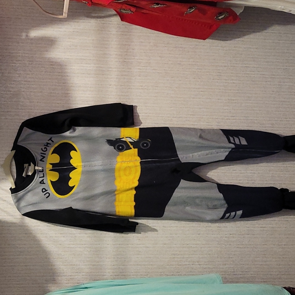Free with bundle BATMAN  Onesie size 4T